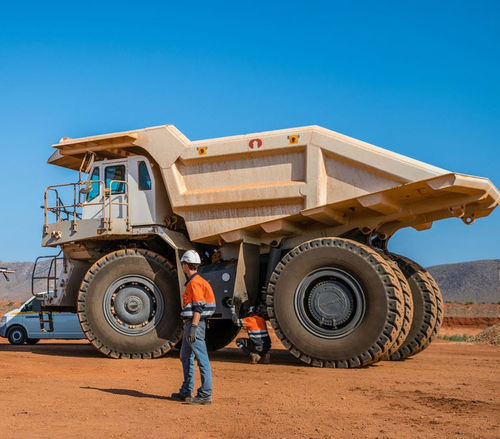 Dumper rigido - T 236 - Liebherr Excavators - diesel / per miniere e cave