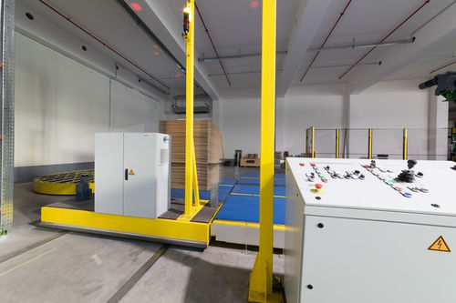 AGV per carichi pesanti - MINDA Industrieanlagen GmbH