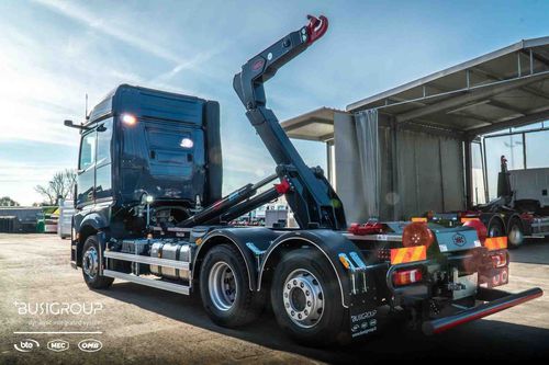 Braccio di sollevamento a uncino per camion - B.T.E. SPA