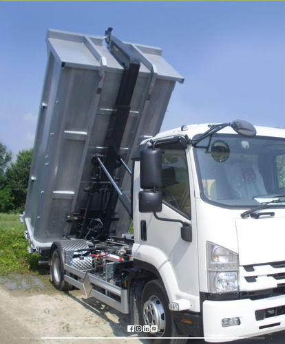 Braccio di sollevamento a uncino per camion - T10 MS series - BOB SISTEMI IDRAULICI SPA - telescopico