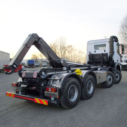 Braccio di sollevamento a uncino per camion - T35 HD series - BOB SISTEMI IDRAULICI SPA - telescopico / a forte carico