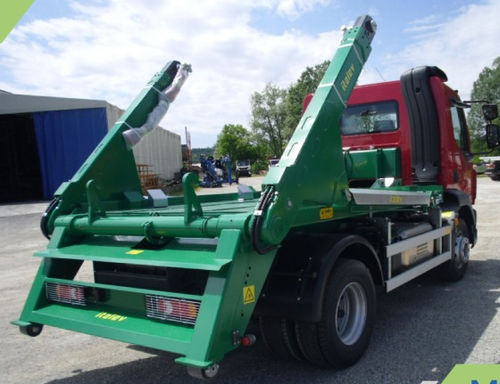 Braccio di sollevamento a uncino per camion - MB 10 - BOB SISTEMI IDRAULICI SPA - telescopico / con braccio articolato