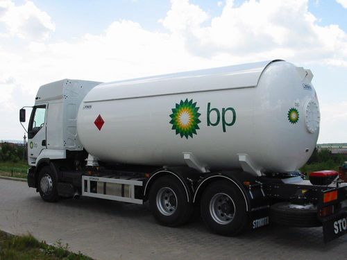 Camion-cisterna di GPL - SA STOKOTA NV - a 2 assi / con motore diesel