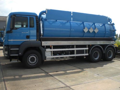 Camion di caricamento per aspirazione - SA STOKOTA NV - a 2 assi / a 4 assi / a 3 assi