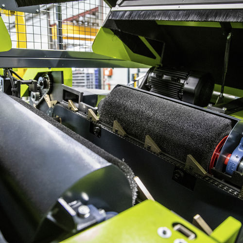 Sbavatrice a spazzola - SCD - Bewo Cutting Systems B.V. - per tubi / automatica