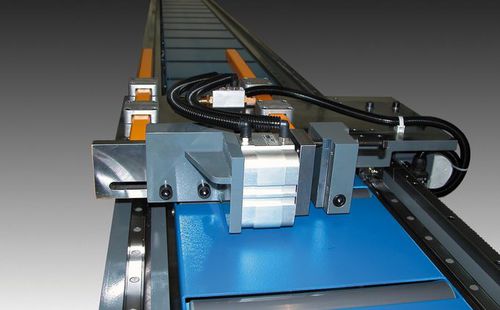 Sistema di posizionamento lineare - Jörg Neu GmbH Maschinenbau u. Handel - servocomandato