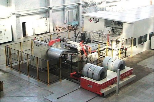 Linea di alimentazione nastro per l'industria automobilistica - CISAM IMPIANTI s.r.l. Press Feeding Equipment - con raddrizzatori