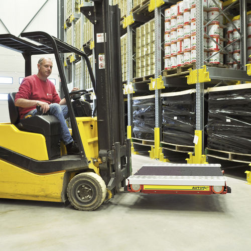 Shuttle - Pallet Shuttle - Dexion