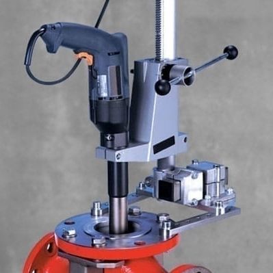 Rettificatrice per valvola - VM2 series  - CLIMAX - automatica / compatta / di rodaggio in piano