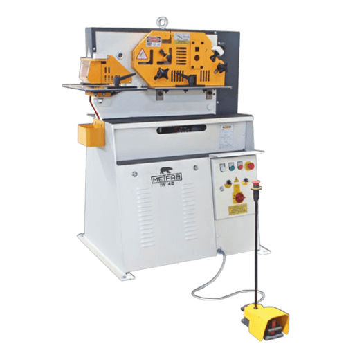 Punzonatrice-cesoia semiautomatica - IW 40 - Metfab - idraulica / per profilati / per barre