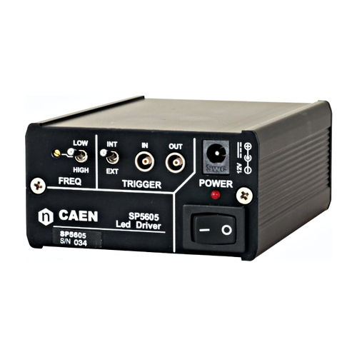 Generatore di impulsi - SP5605 - CAEN Spa