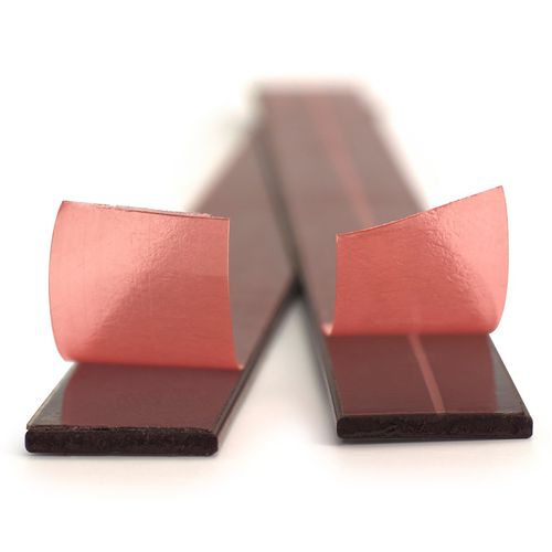 Nastro magnetico in ferrite con legante elastomero - IMA - autoadesivo