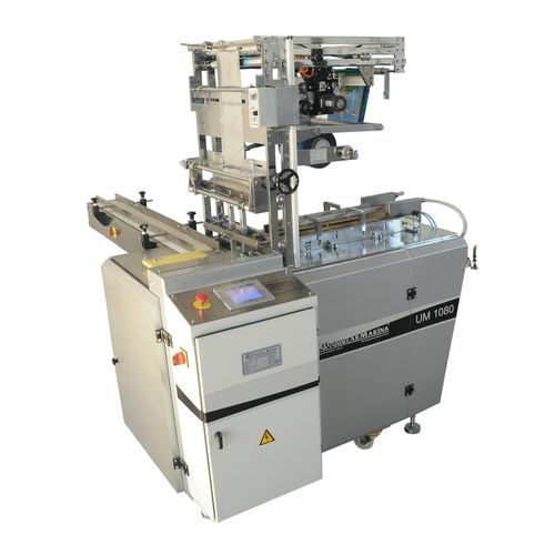 Macchina per imballaggio controllata da PLC - UM 1080 - Uygurlar Makina - orizzontale / per tabacco / per sapone