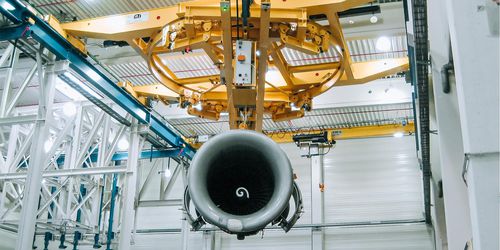 Gru su guida di scorrimento - CTI Systems S.à r.l. - GME / articolata / per applicazioni aeronautiche