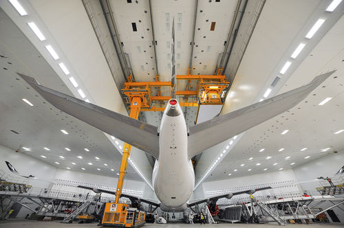 Piattaforma a sfilo verticale mobile - CTI Systems S.à r.l. - per l'aeronautica