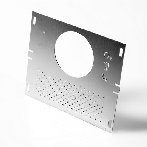 Taglio laser - FOTOMECCANICA SRL - acciaio al carbonio / per piccole serie / per serie di medie dimensioni