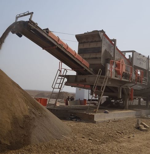Gruppo di frantumazione e setacciatura a ganascia - JS-2 - CONSTMACH Concrete Plants & Crushers - mobile / fine / ad alta capacità