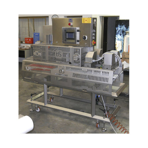 Macchina da taglio per prodotti alimentari - TBSV - B.S. SRL - controllata da PLC / con trasportatore