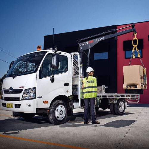 Gru montata su camion - T-CLX 009 - Hiab - con braccio / pieghevole / per movimentazione