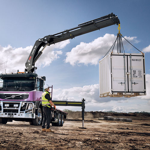 Gru montata su camion - X-HIPRO 558 - Hiab - con braccio / per movimentazione / per applicazioni pesanti