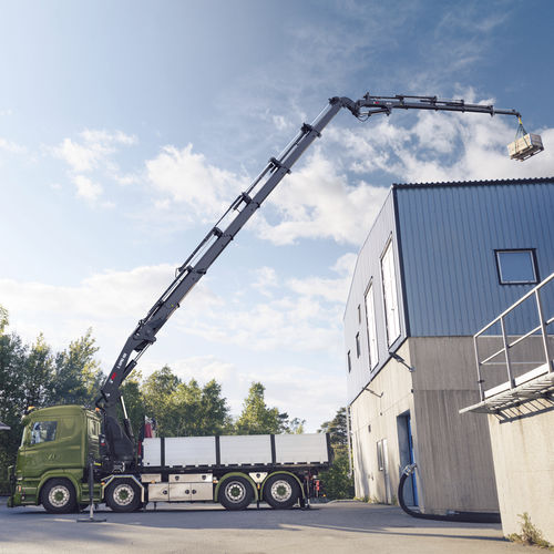 Gru montata su camion - X-HiPro 4x8 series - Hiab - con braccio / GME / per cantiere