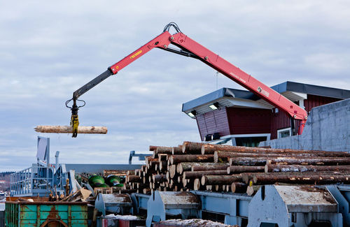 Gru forestale con braccio articolato - 2080SR, 2490S series - Hiab - su autotelaio