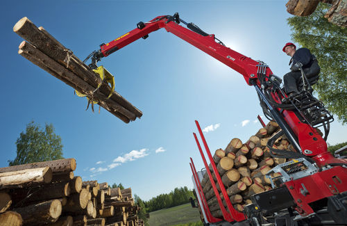 Gru forestale con braccio articolato - 96S series - Hiab - su autotelaio