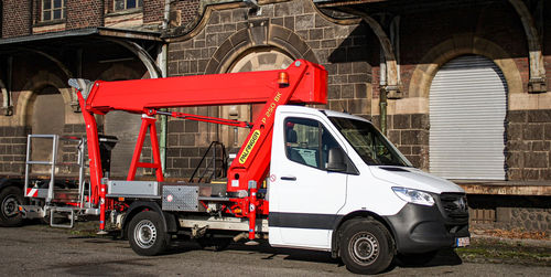 Piattaforma telescopica montata su camion - P 250 BK - Palfinger - con motore diesel / per cantiere / forestale