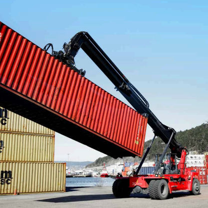 Carrello elevatore diesel - DRG100-140 - Kalmar - con conducente seduto / per contenitori vuoti / per movimentazione