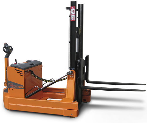 Accatastatore elettrico - 716 BLK-R - OMG S.p.A. - a timone con guida da terra / controbilanciato