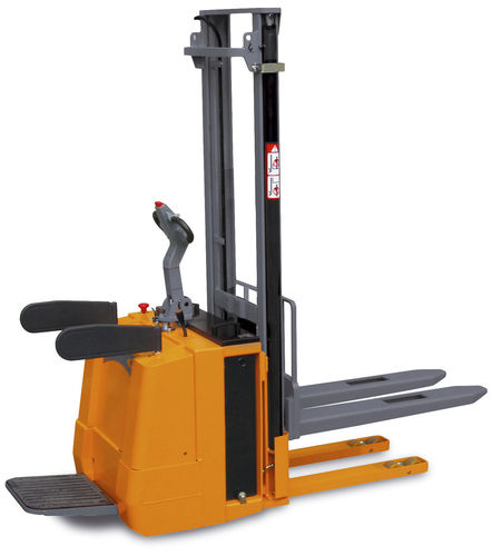 Accatastatore elettrico - 716 P ac - OMG S.p.A. - con piattaforma per conducente / per pallet