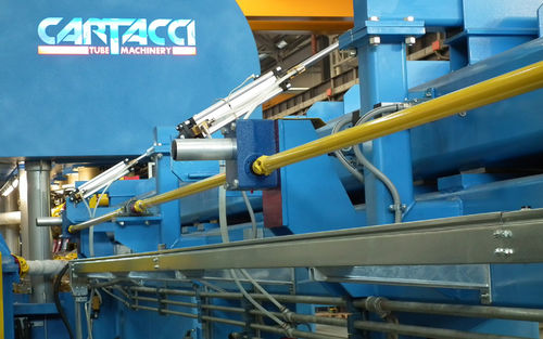 Impianto di movimentazione per officina - Outlet trough V4 cold	 - Cartacci S.r.l. - automatico