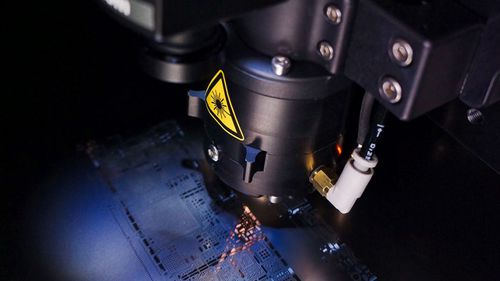 Macchina da taglio laser - T11 - Tannlin Ltd - per acciaio inossidabile / per circuito stampato / a comando numerico