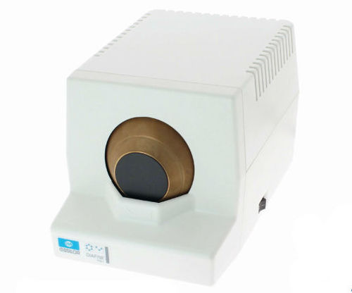 Rifilatrice per lente ottica - DIAFINE - Essilor