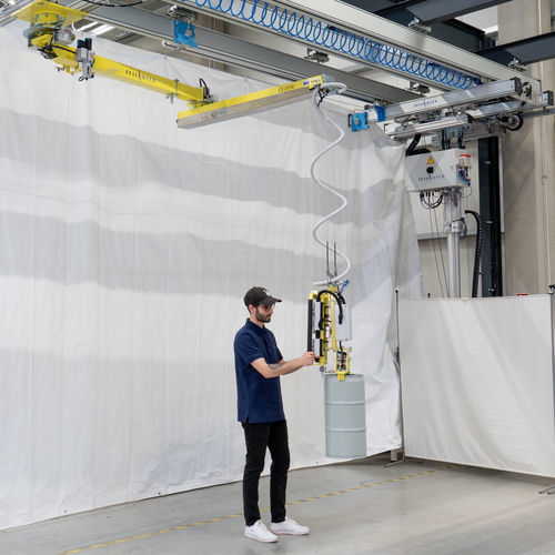 Manipolatore con cavo di sollevamento - ACER - Zeilhofer Handhabungstechnik GmbH & Co. KG - pneumatico / per movimentazione / ad uso industriale