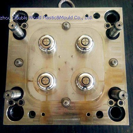 Stampo per iniezione plastica multi cavità - Taizhou Double World Plastic&Mould Co., Ltd. - tappi / per l'industria dell'imballaggio