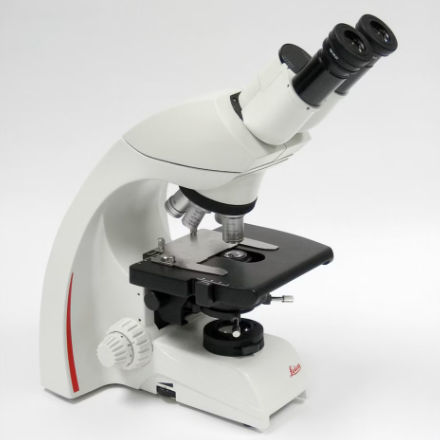 Microscopio ottico - DM750 - Leica Microsystems GmbH - educativo / dritto / da banco