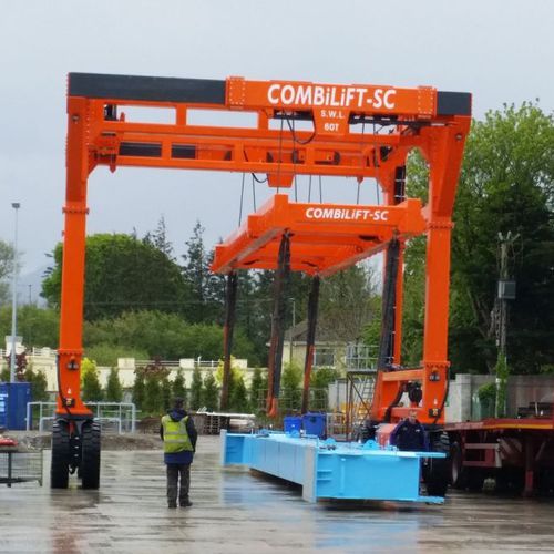 Gru a cavalletto semovente - AGILIFTER - AMLIFT - gommata / per container / per carichi pesanti