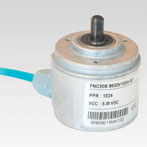Encoder rotativo incrementale - FNC 50B series - FENAC ENGINEERING LTD. - ad albero pieno / con flangia / analogico