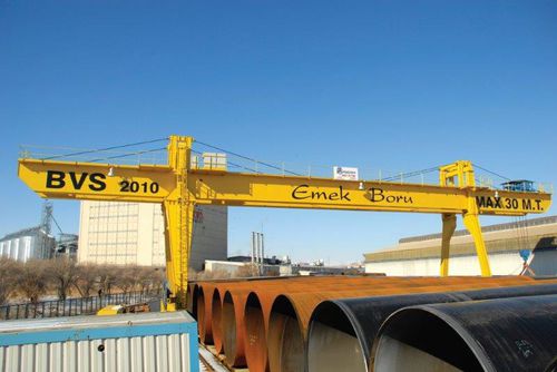 Gru a cavalletto mobile - BVS Cranes-BÜLBÜLOĞLU VİNÇ SAN. ve TİC. A.Ş. - su guida di scorrimento / per cantieri di prefabbricati / per officina