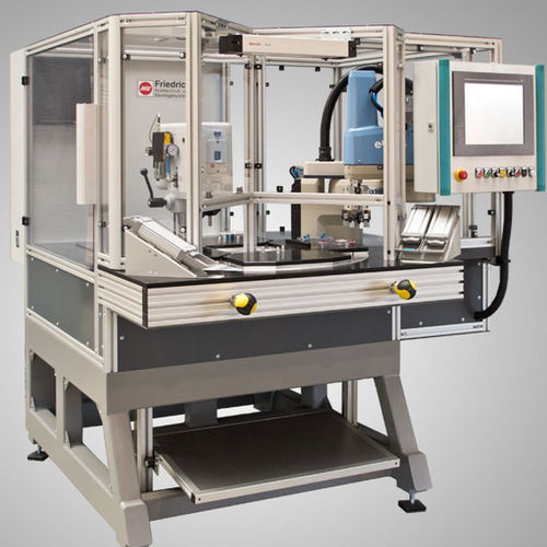 Centro di ribaditura CNC - D. Friedrich - automatico
