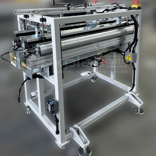 Sistema di trasporto per linea di estrusione - FLEXPLAS HORTUM SANAYI MAKINA IMALAT VE PAZARLAMA LIMITED SIRKETI - per tubi flessibili / per taglio / per applicazioni mediche