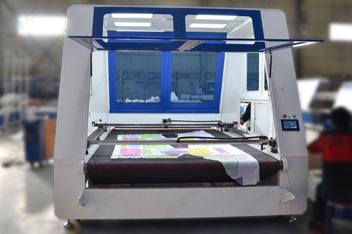 Macchina da taglio laser CO2 - 1630 - Jinan Sign CNC Equipment Co., Ltd - per materiale tessile / di incisione / con raffreddamento ad acqua