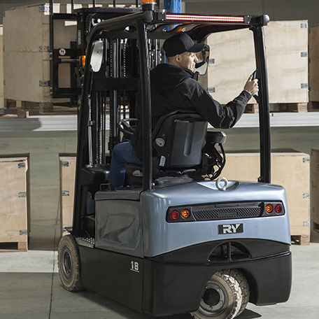 Carrello elevatore elettrico - Royal - con conducente seduto / industriale