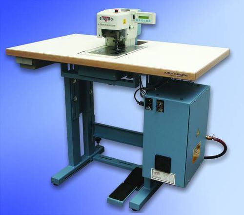 Macchina da cucire punto a catenella - S-4000 LS - AMF Reece CR, s.r.o. - per occhielli / fissa / elettronica