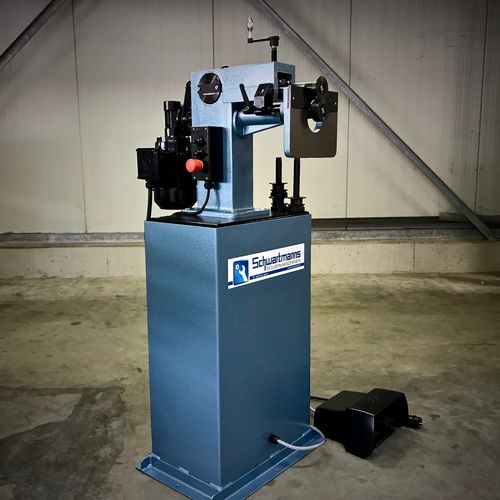 Flangiatrice a motore - SMW 50.22 / SMW 56.22 - Schwartmanns Maschinenbau GmbH - per lamiera