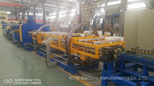Linea di profilatura per tubi metallici - KCM Machinery Manufacturing - automatica / punzonatura