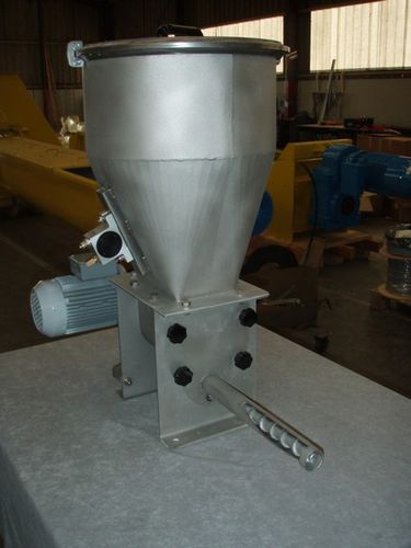 Dosatore di granulato - Sautelma Rotolok - volumetrico / per l'industria agroalimentare / per l'industria chimica