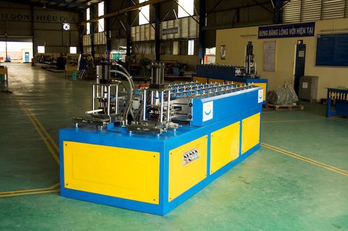 Profilatrice per serrande - AMECO INDUSTRIAL JOINT STOCK COMPANY - automatica / tipo fisso