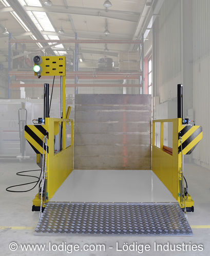 Tavola elevatrice a forbice - SC series - Lödige Industries - idraulica / stazionaria